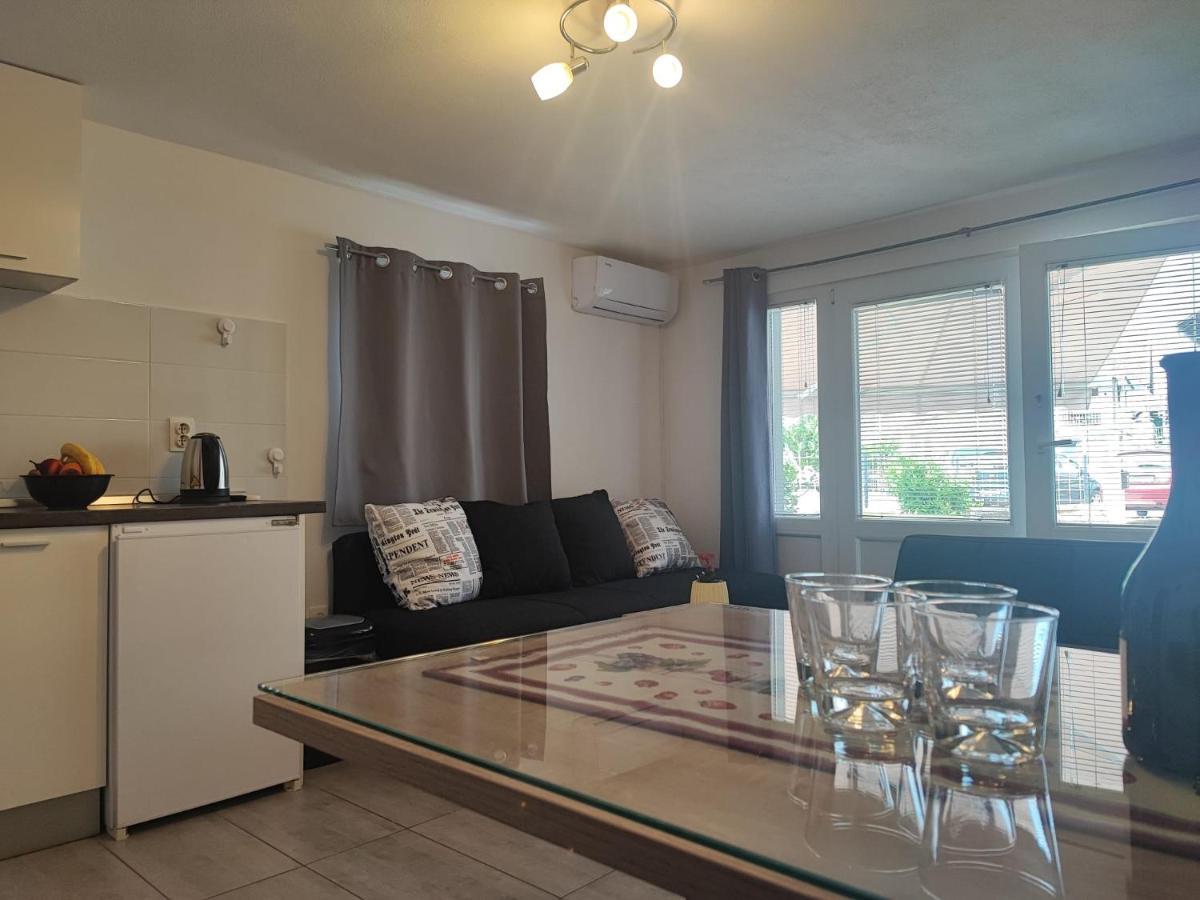 Apartman Luka Apartman Vodice Kültér fotó