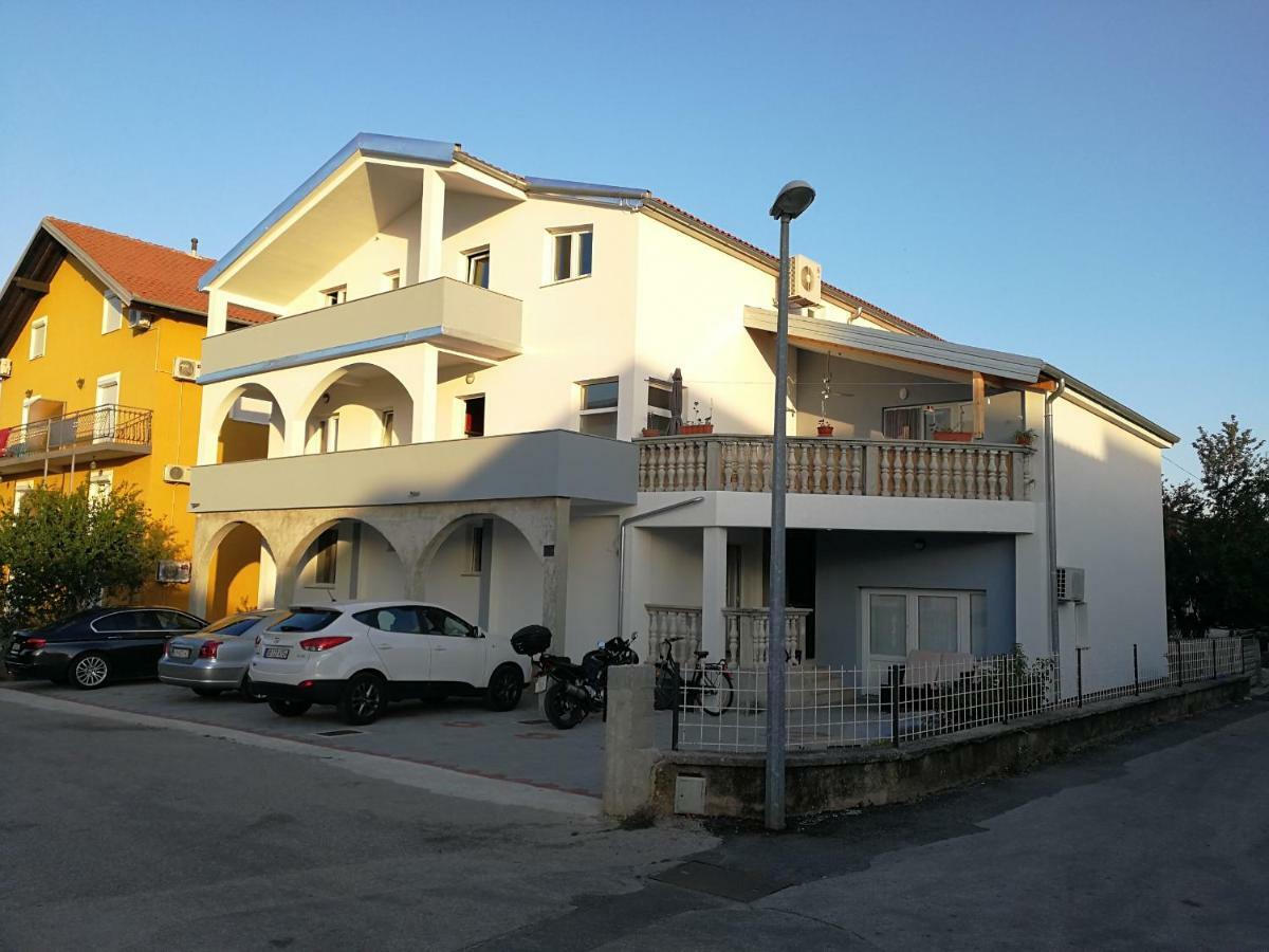 Apartman Luka Apartman Vodice Kültér fotó